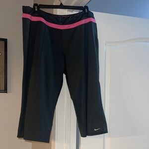 Nike Dri-Fit Capris